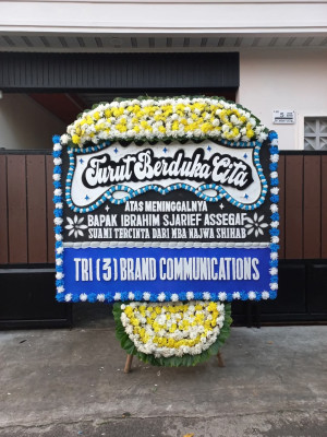 Papan Bunga Duka di Sungai Durian